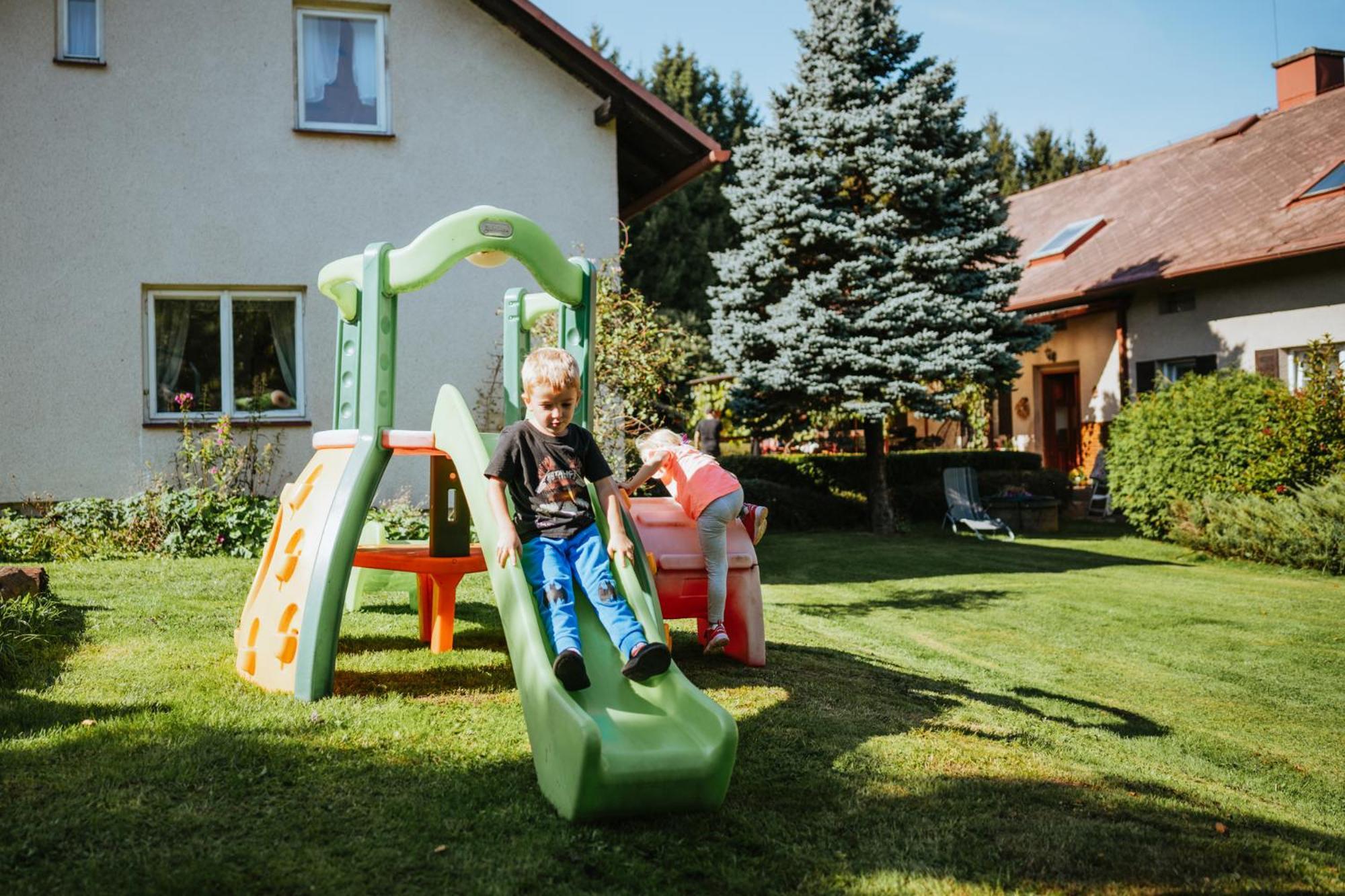 Hubert - ubytování v horském penzionu Lichkov Esterno foto